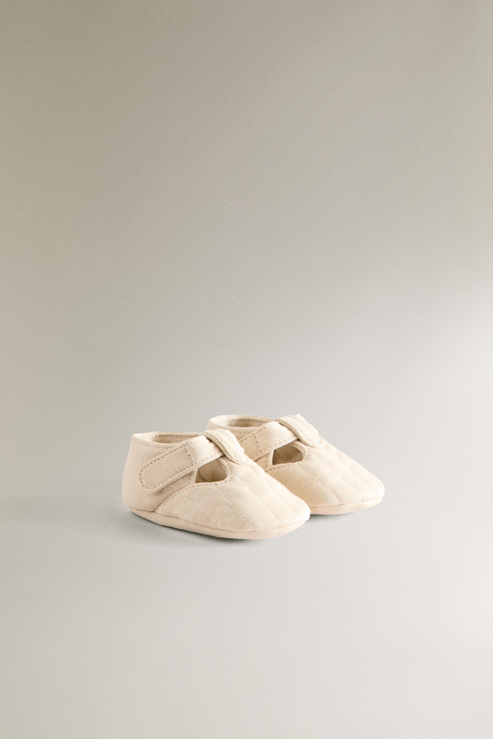 CHAUSSONS SANDALES